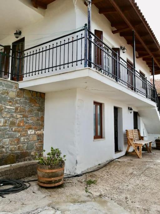 Anogeio - Traditional House In Tikhion Vakantiehuis *